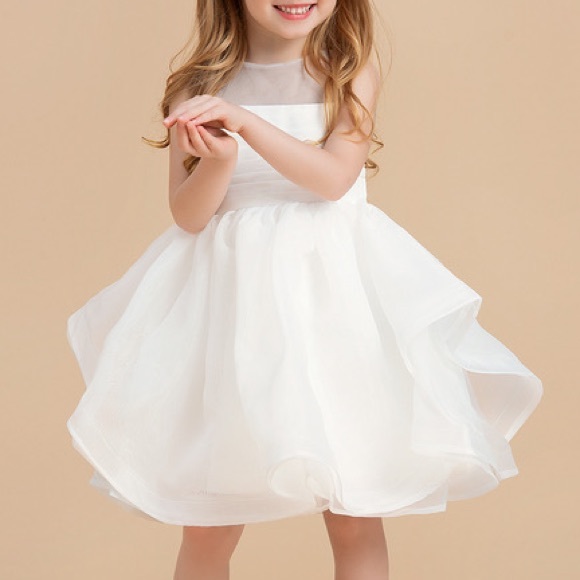 Princess Knee-length Flower Girl Dress Scoop Neck With V Back in size 2 - Picture 2 of 9